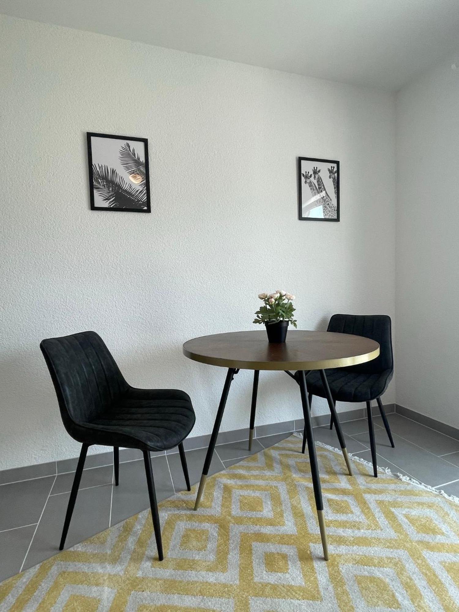 Simplex Apartments Am Europaplatz Karlsruhe Chambre photo
