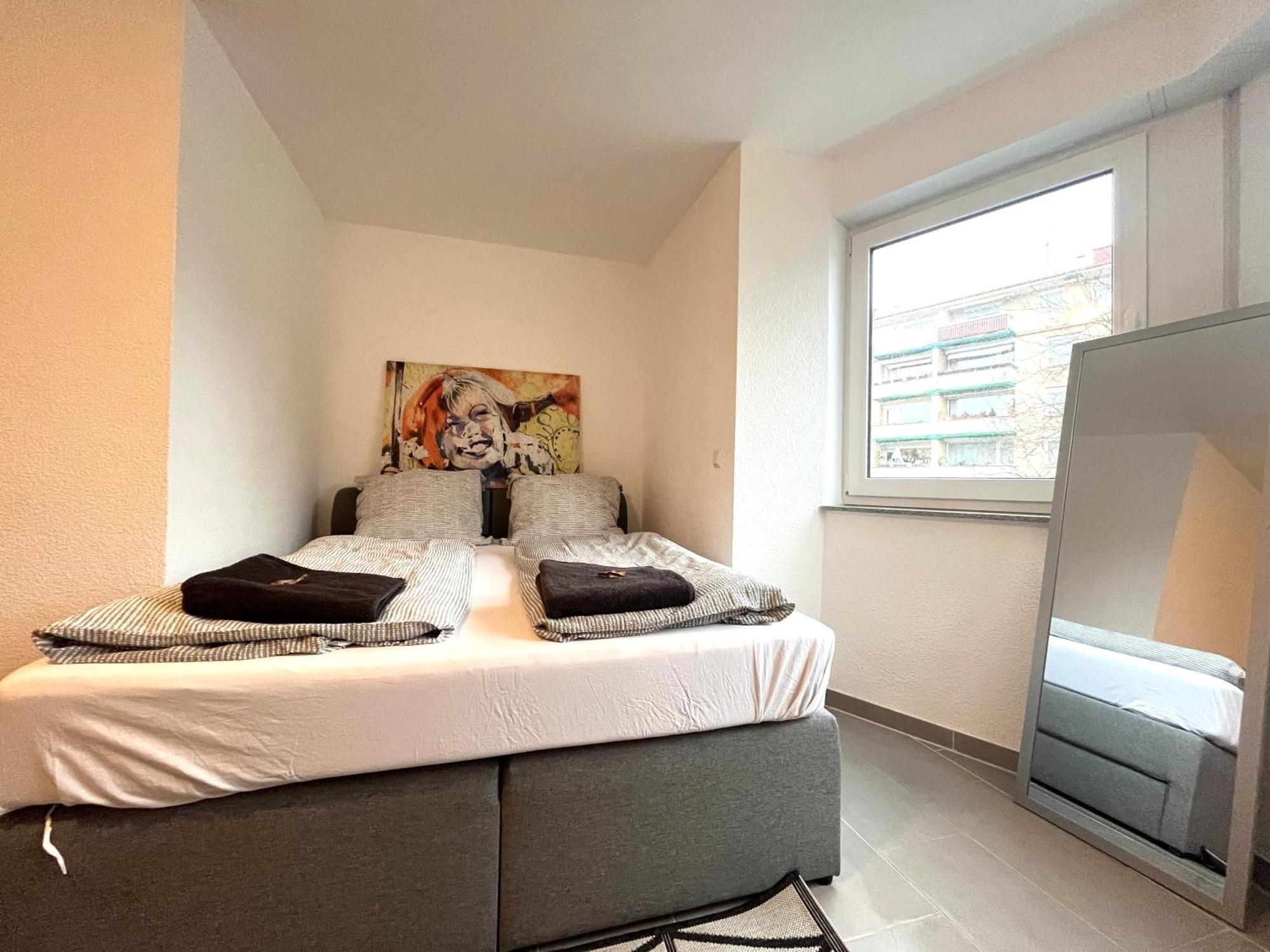 Simplex Apartments Am Europaplatz Karlsruhe Chambre photo