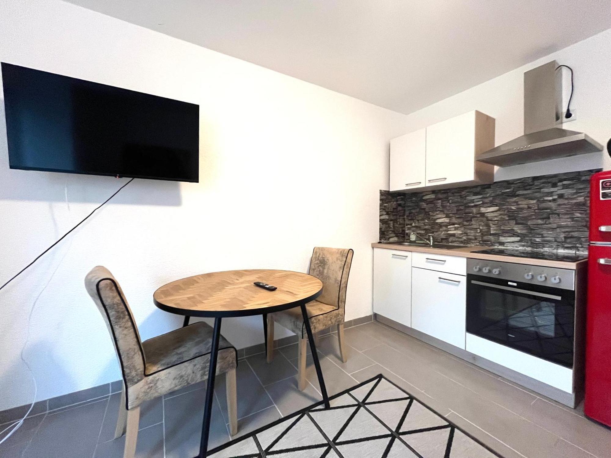 Simplex Apartments Am Europaplatz Karlsruhe Chambre photo